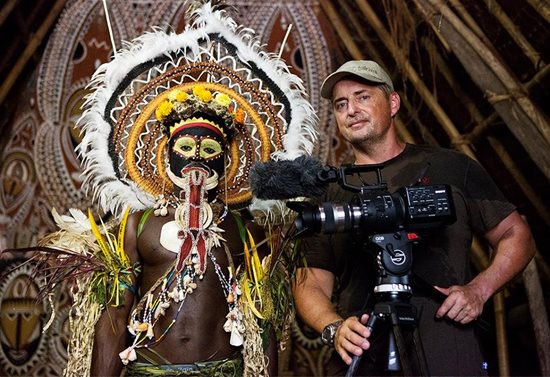 Escape to Papua New Guinea